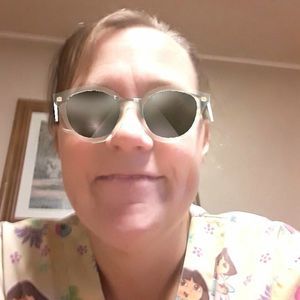 Meet your Posher, Mandi